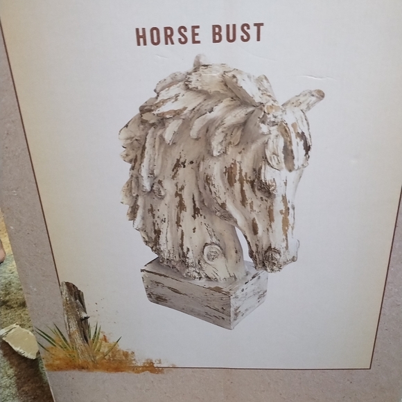 Horse bust with original box - Picture 3 of 4